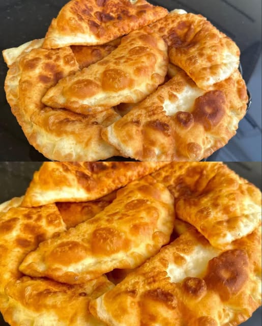 Doar 5 minute și un pahar de lapte pentru aceste delicioase mekici-pancerote, moi ca sufletul…