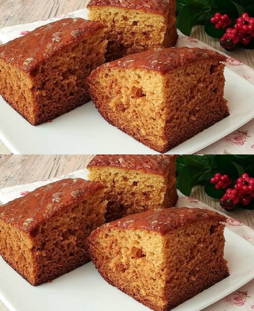 Очень простой, но такой вкусный пирог из манки и меда Очень простой, но такой вкусный пирог из манки и меда