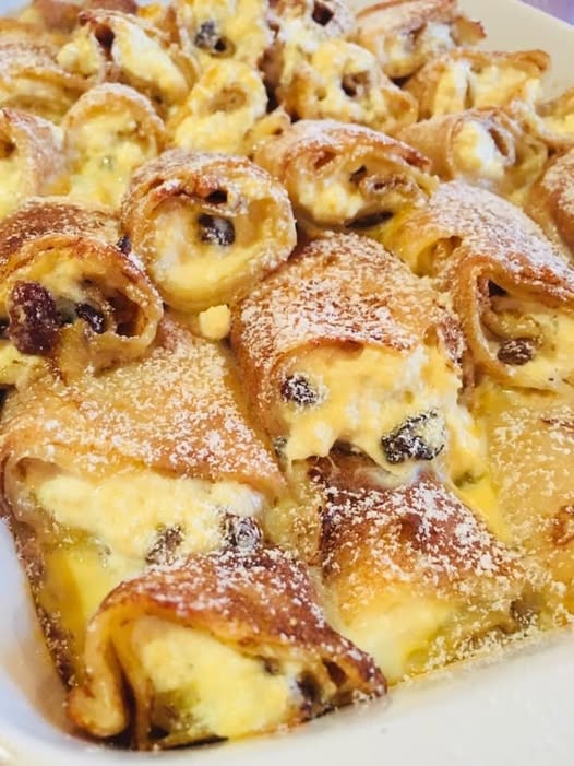 Clătite vieneze cu brânză de vaci, coapte la cuptor Clătite vieneze cu brânză de vaci, coapte la cuptor